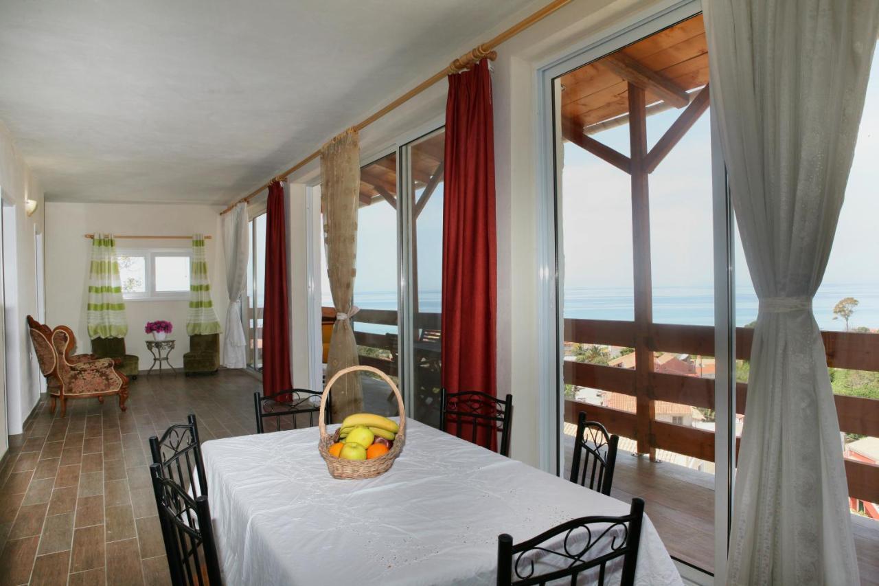 Villa- Nefeli Agios Gordios  Exterior foto